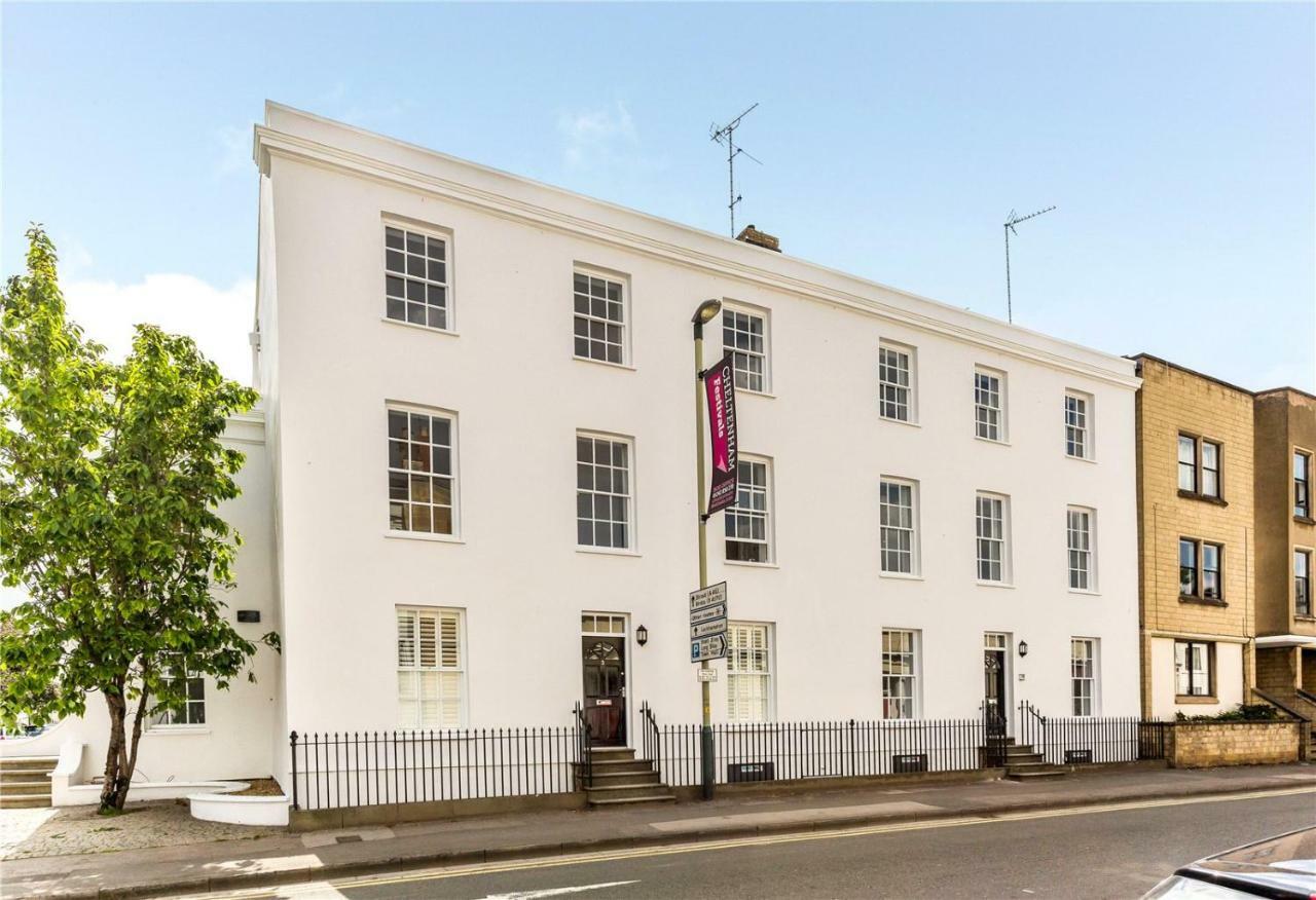 3, Gainsborough House Apartment Cheltenham Exterior photo
